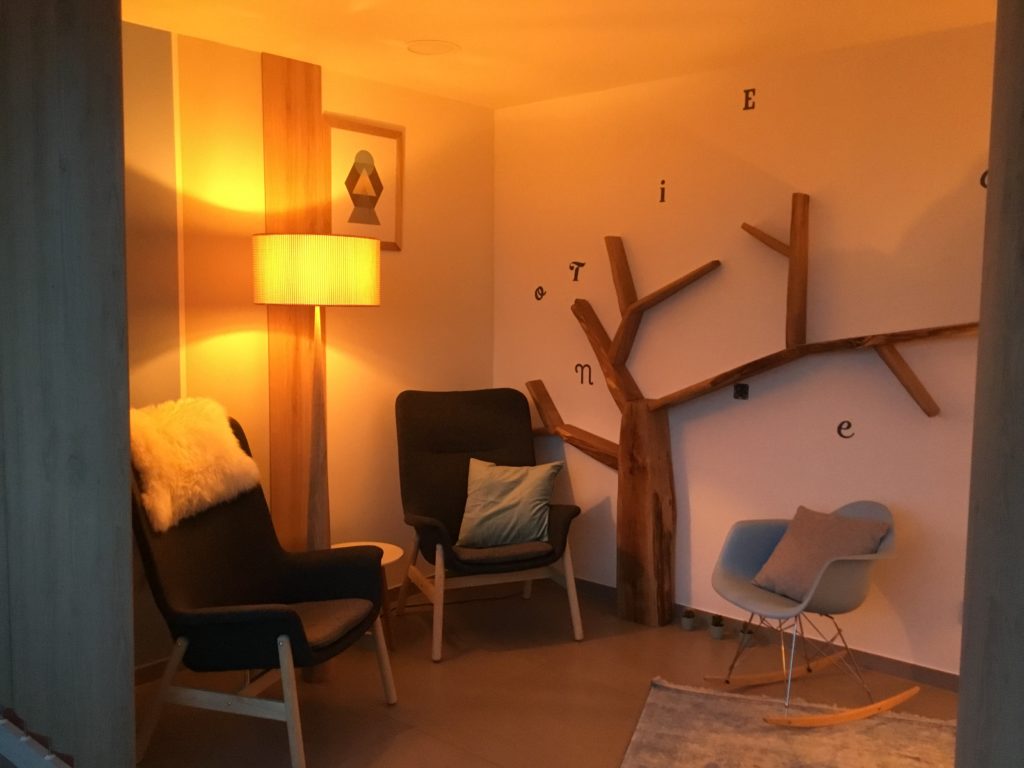 Exemple de décoration moderne de SGDG Décors