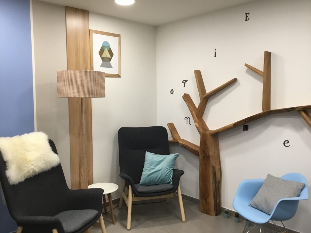 Exemple de décoration moderne de SGDG Décors