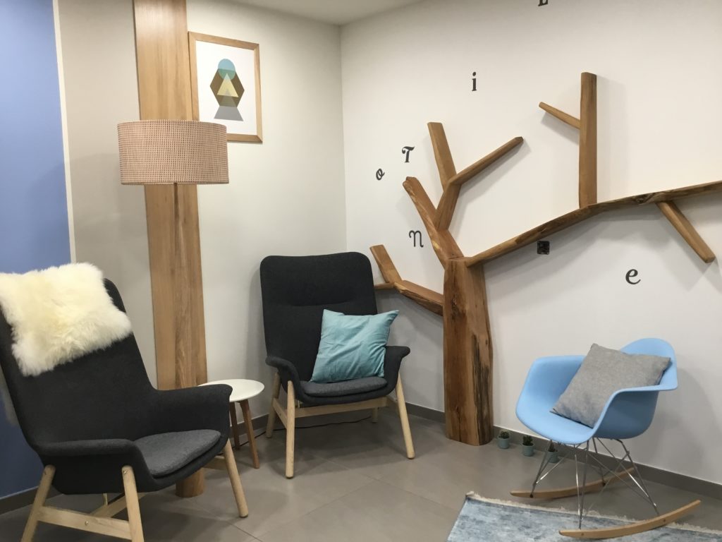Exemple de décoration moderne de SGDG Décors