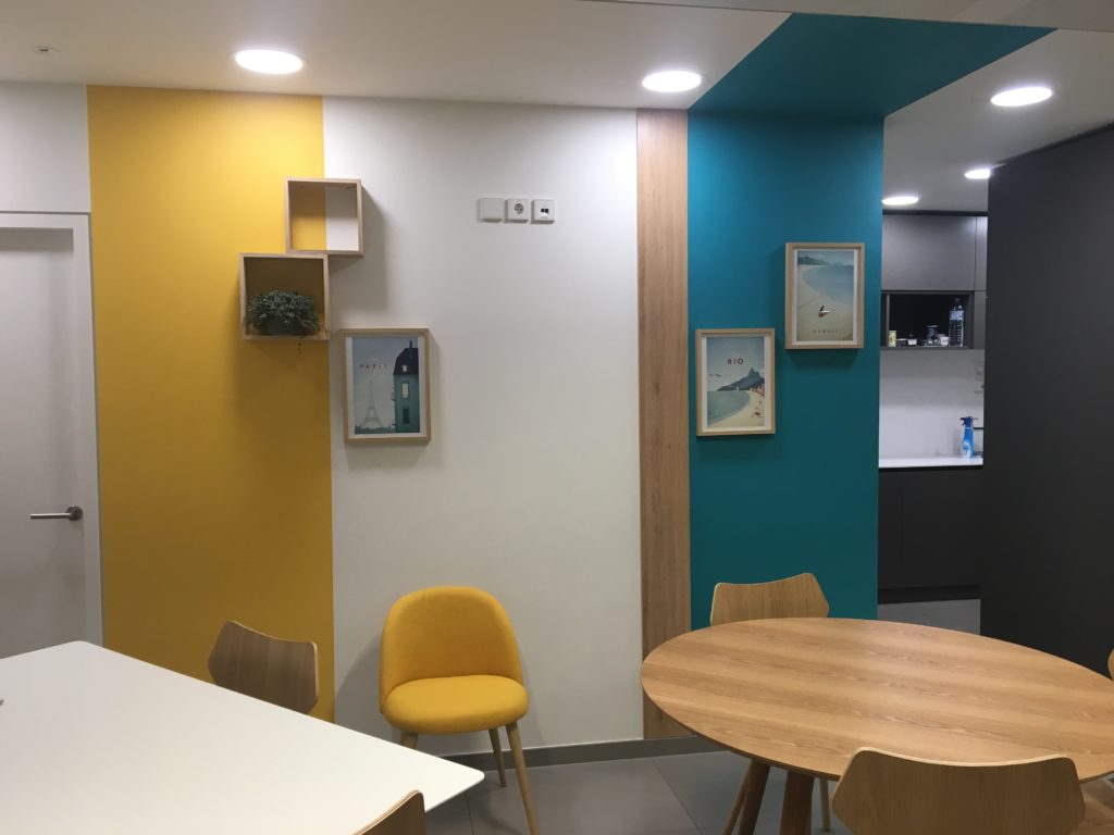 Exemple de décoration moderne de SGDG Décors
